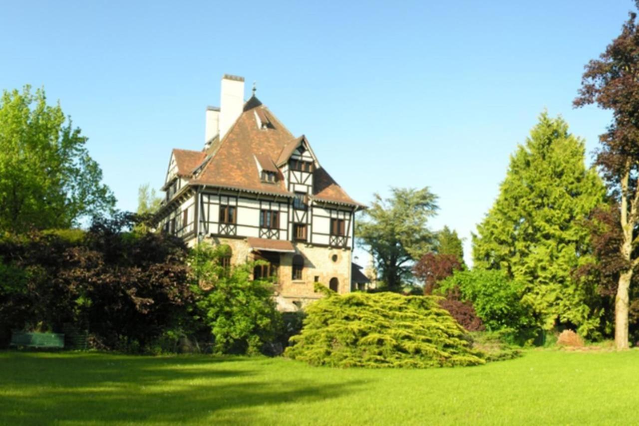 Manoir De La Graviere Acomodação com café da manhã Mouzon  Exterior foto